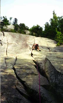 Todd leading Cardhu Crack (5.8) at Shannon Falls