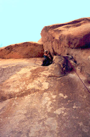 Todd leading Lower Right Ski Track (5.10b)