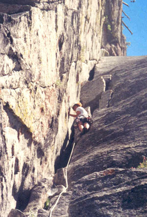 Leading the third pitch of Bookmark, 5.7